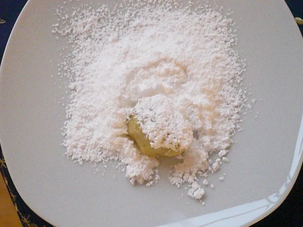 Rezept: Amaretti mit Pistazie Bild Nr. 8 Amaretti mit Pistazie - Rezept - Bild Nr. 8