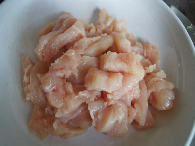 Rezept: Hähnchenbrustfilet-Geschnetzeltes mit Brokkoli und Drillingen Bild Nr. 4 Hähnchenbrustfilet-Geschnetzeltes mit Brokkoli und Drillingen - Rezept - Bild Nr. 4