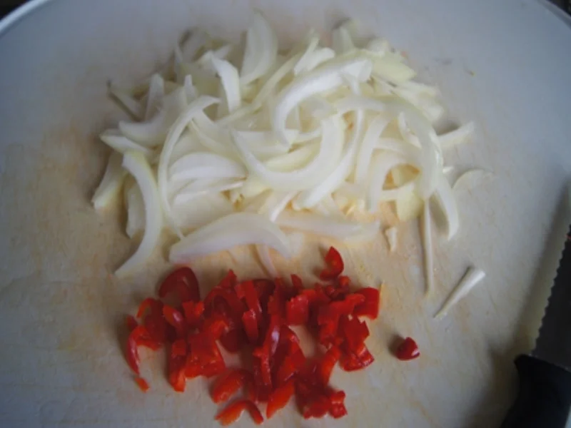 Rezept: Hähnchenbrustfilet-Geschnetzeltes mit Brokkoli und Drillingen Bild Nr. 5 Hähnchenbrustfilet-Geschnetzeltes mit Brokkoli und Drillingen - Rezept - Bild Nr. 5