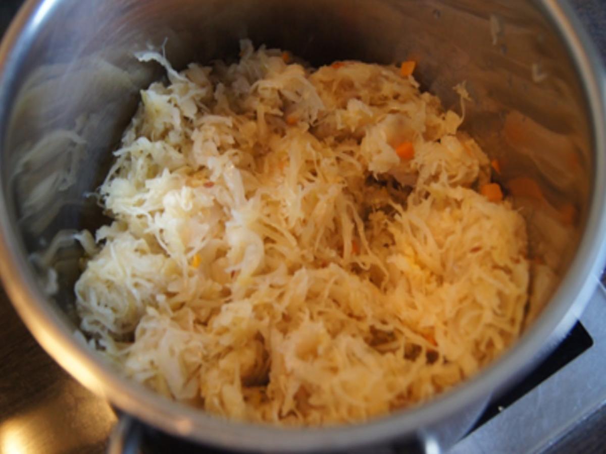 Kasseler mit herzhaften Sauerkraut und Kartoffel-stampf - Rezept - Bild Nr. 6