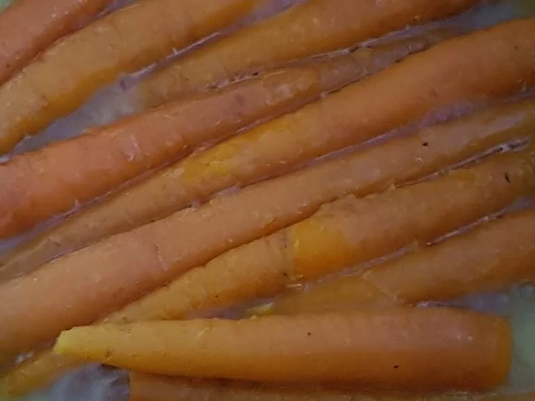 Erbsen Möhren Kartoffel und feine Gewürze - Rezept - Bild Nr. 3