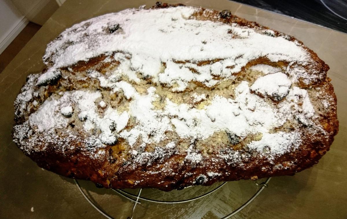 Christstollen mit Hefeteig - Rezept - Bild Nr. 3