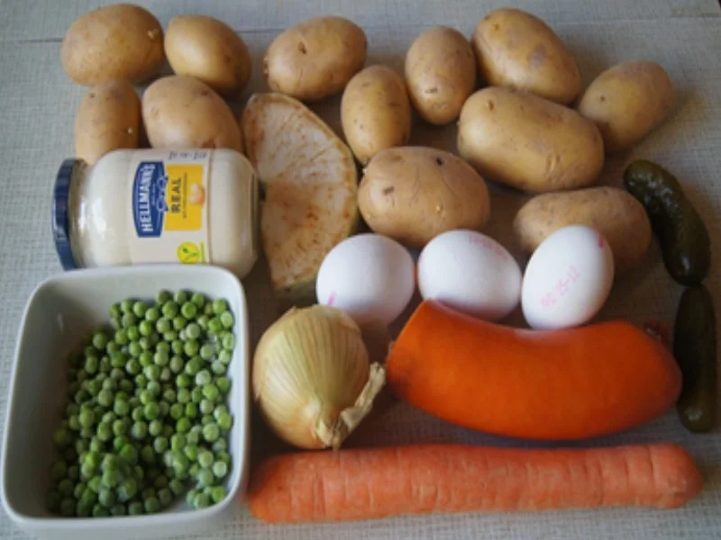 Rezept: Tschechischer Kartoffelsalat III Bild Nr. 3 Tschechischer Kartoffelsalat III - Rezept - Bild Nr. 3