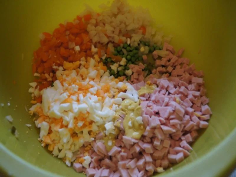 Rezept: Tschechischer Kartoffelsalat III Bild Nr. 6 Tschechischer Kartoffelsalat III - Rezept - Bild Nr. 6