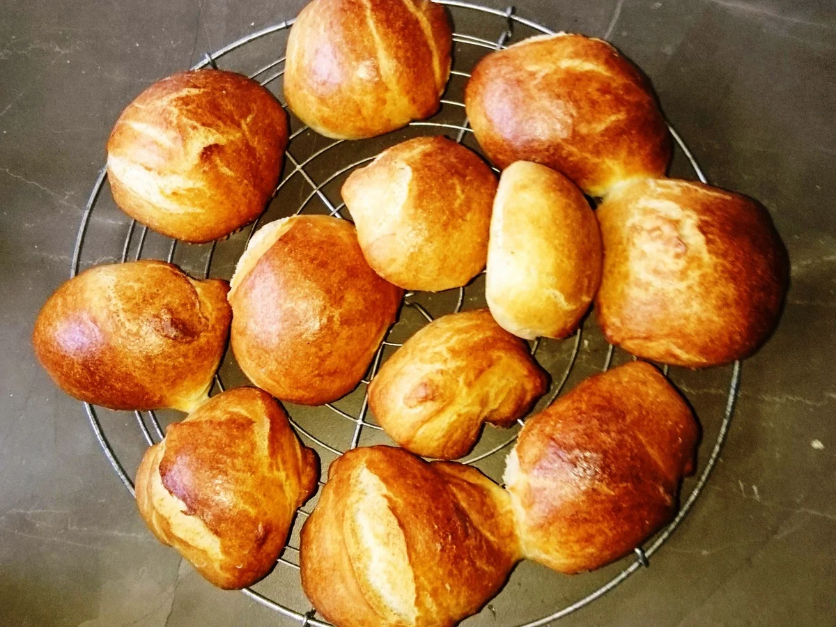 Schwäbische Knauzenbrötchen - Rezept - Bild Nr. 7