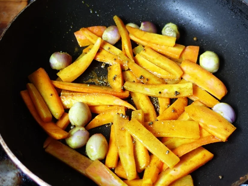 Gewürzte Gurkenstücke auf malayische Art - Rezept - Bild Nr. 15