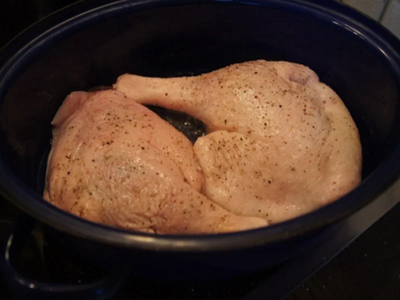 Gänsekeule mit Sauce, Ananas-Mango-Rotkohl und böhmischen Knödeln - Rezept - Bild Nr. 6