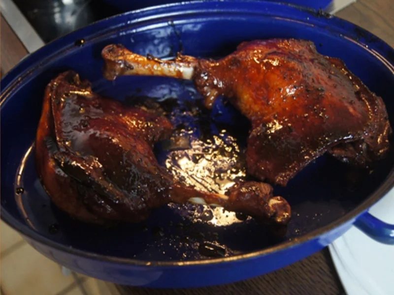 Gänsekeule mit Sauce, Ananas-Mango-Rotkohl und böhmischen Knödeln - Rezept - Bild Nr. 16