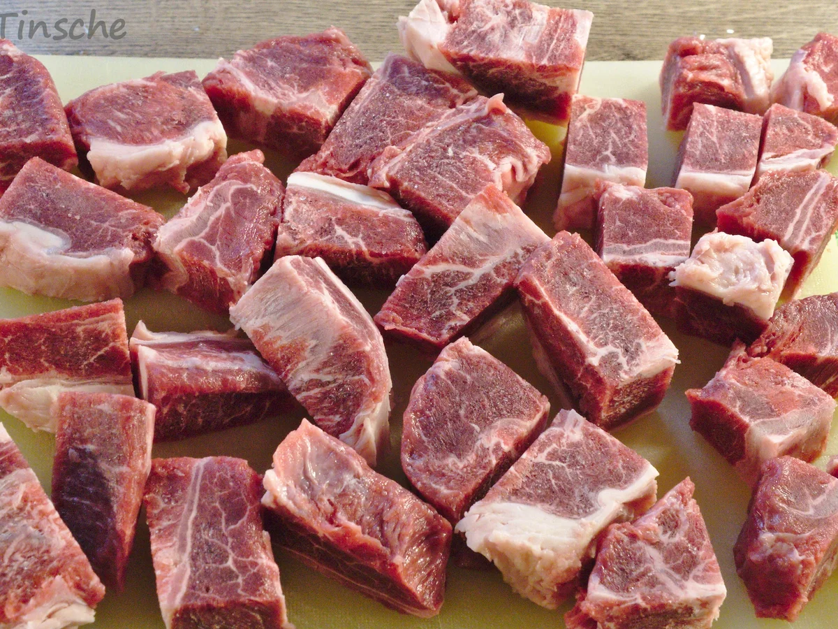 Stoofvlees mit Pommes - Rezept - Bild Nr. 2