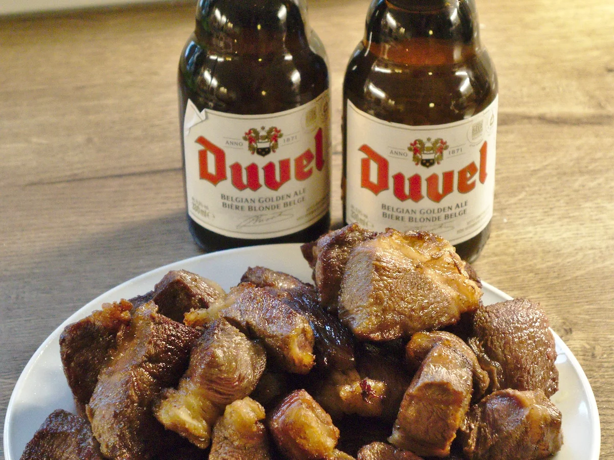 Stoofvlees mit Pommes - Rezept - Bild Nr. 9681