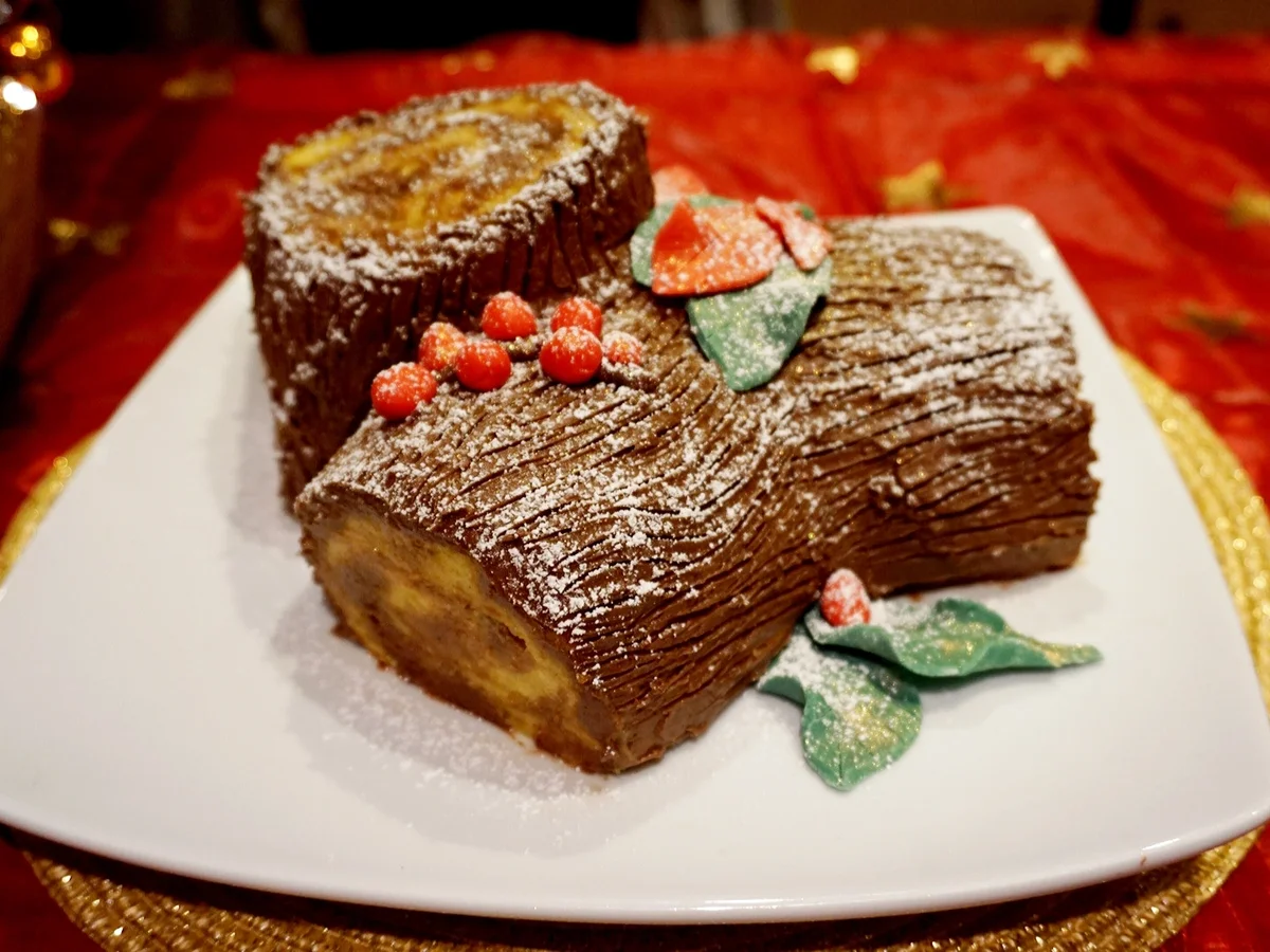Tronco de Natal ~ Weihnachtsstamm Torte - =kochbar Challenge 12.0 (Dezember 2019) - Rezept - Bild Nr. 9671