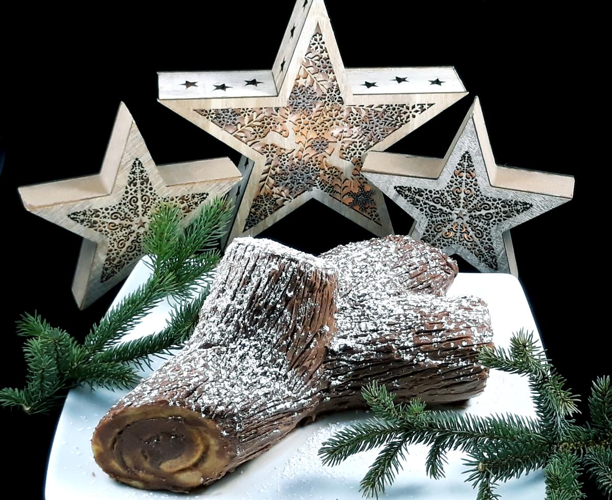 Tronco de Natal ~ Weihnachtsstamm Torte - =kochbar Challenge 12.0 (Dezember 2019) - Rezept - Bild Nr. 9683