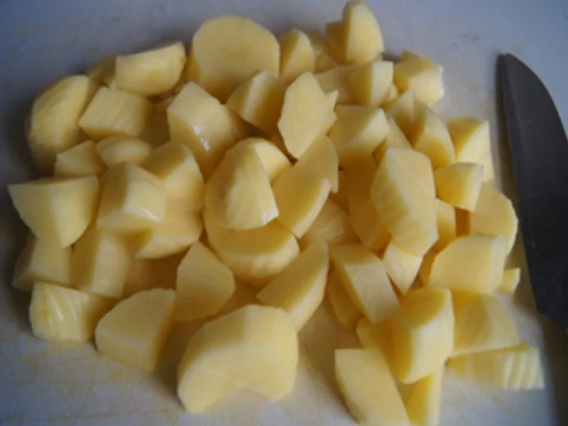 Rote-Bete-Kartoffel-Stampf mit Spiegelei und Chinakohlsalat - Rezept - Bild Nr. 5