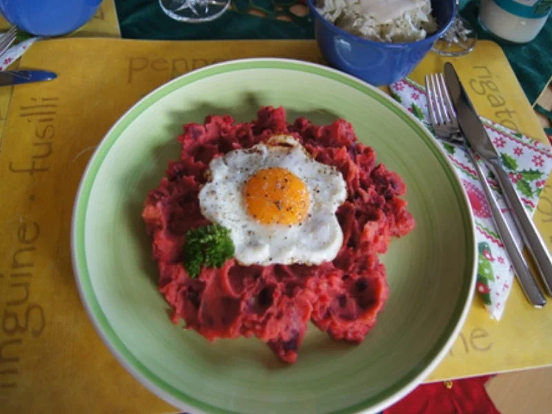 Rote-Bete-Kartoffel-Stampf mit Spiegelei und Chinakohlsalat - Rezept - Bild Nr. 14