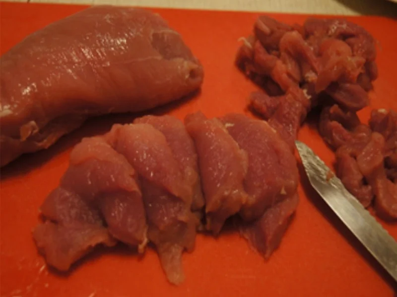 Chinesische Nudeln mit Schweinefilet, gemischten Gemüse und Ei im Wok - Rezept - Bild Nr. 6