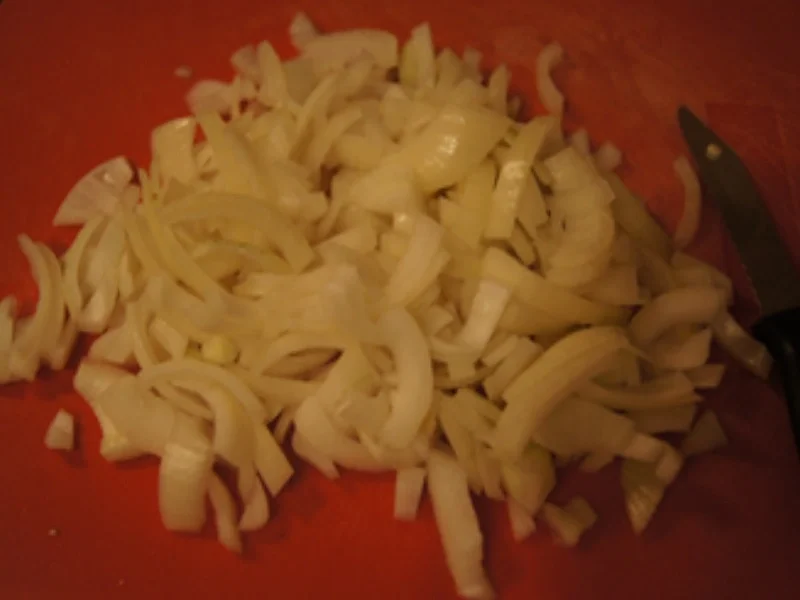 Chinesische Nudeln mit Schweinefilet, gemischten Gemüse und Ei im Wok - Rezept - Bild Nr. 12