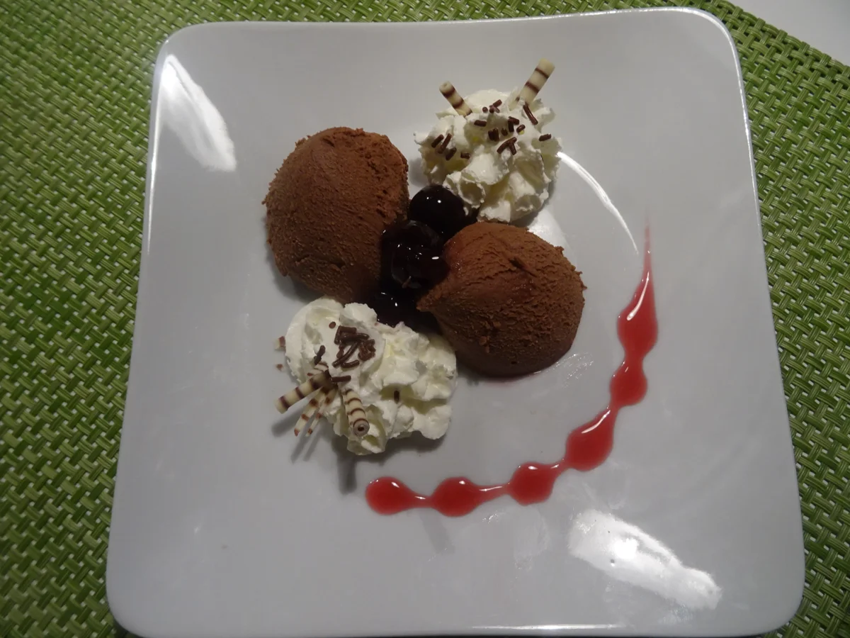 Rezept: Schokomousse ohne Ei Bild Nr. 2 Schokomousse ohne Ei - Rezept - Bild Nr. 2