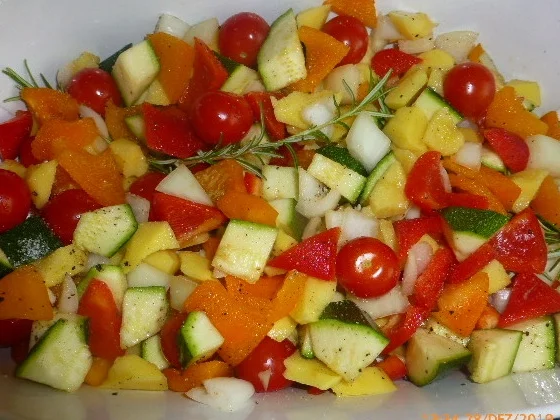 Salat von Ofengemüse , Burrata und Rucolapesto - Rezept - Bild Nr. 3