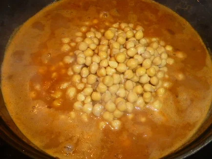 Spanferkelbäckchen mit Kichererbsen - Rezept - Bild Nr. 6