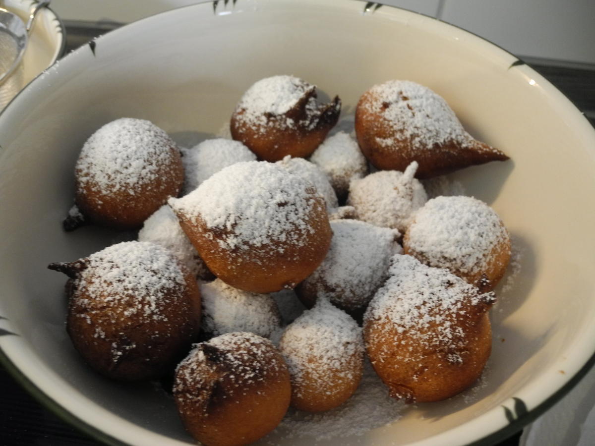 Krebbelchen / Schmalzgebackenes - Rezept - Bild Nr. 6