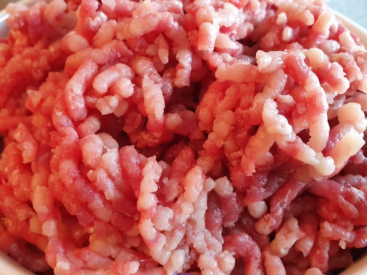 Frikadellen - Salzkartoffeln und Gurkensalat sind ein Lieblingsgericht - Rezept - Bild Nr. 6