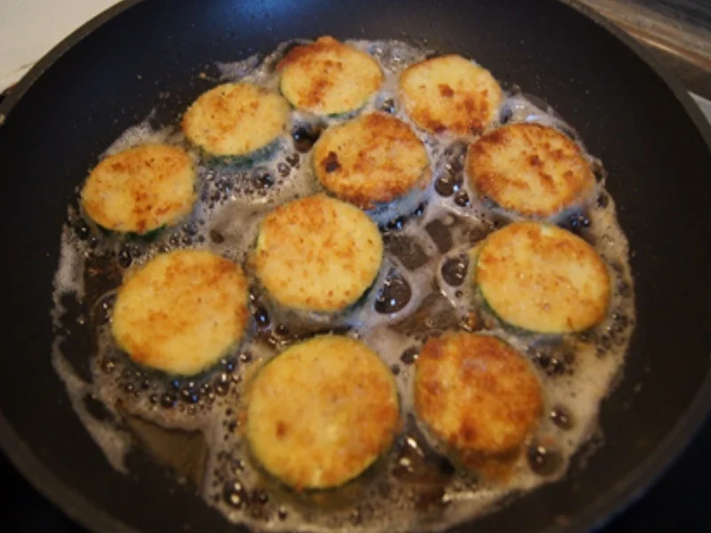 Gebratene Zucchinischeiben - Rezept - Bild Nr. 6