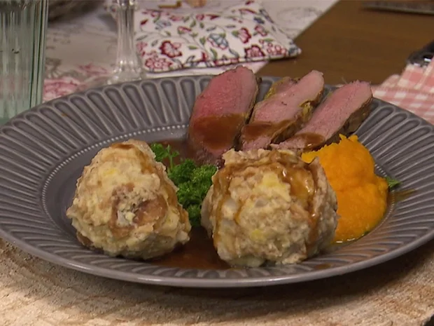 Weidelamm mit Semmelknepp - Rezept - Bild Nr. 2