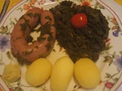 Grünkohl asiatisch gewürzt mit frischer Bregenwurst und Salzkartoffeln - Rezept - Bild Nr. 2