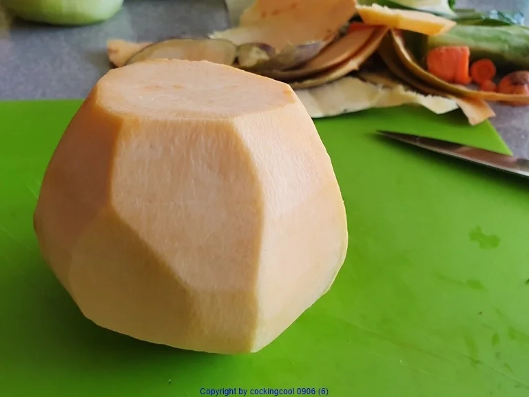 Rezept: Steckrübensuppe Bild Nr. 4 Steckrübensuppe - Rezept - Bild Nr. 4