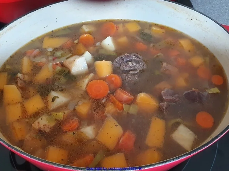 Rezept: Steckrübensuppe Bild Nr. 9 Steckrübensuppe - Rezept - Bild Nr. 9