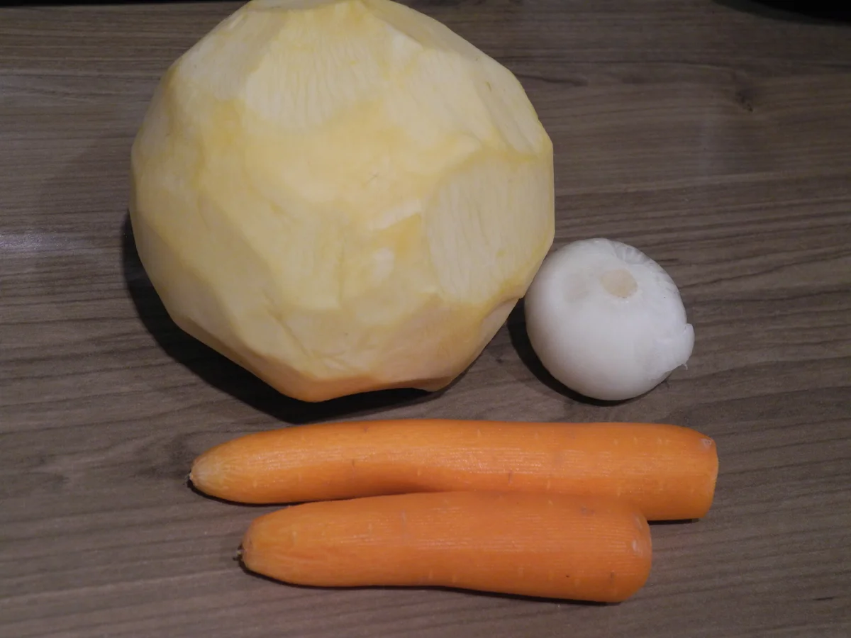 Rezept: Nachgekocht - Steckrübensuppe - modifiziert Bild Nr. 9685 Nachgekocht - Steckrübensuppe - modifiziert - Rezept - Bild Nr. 9685