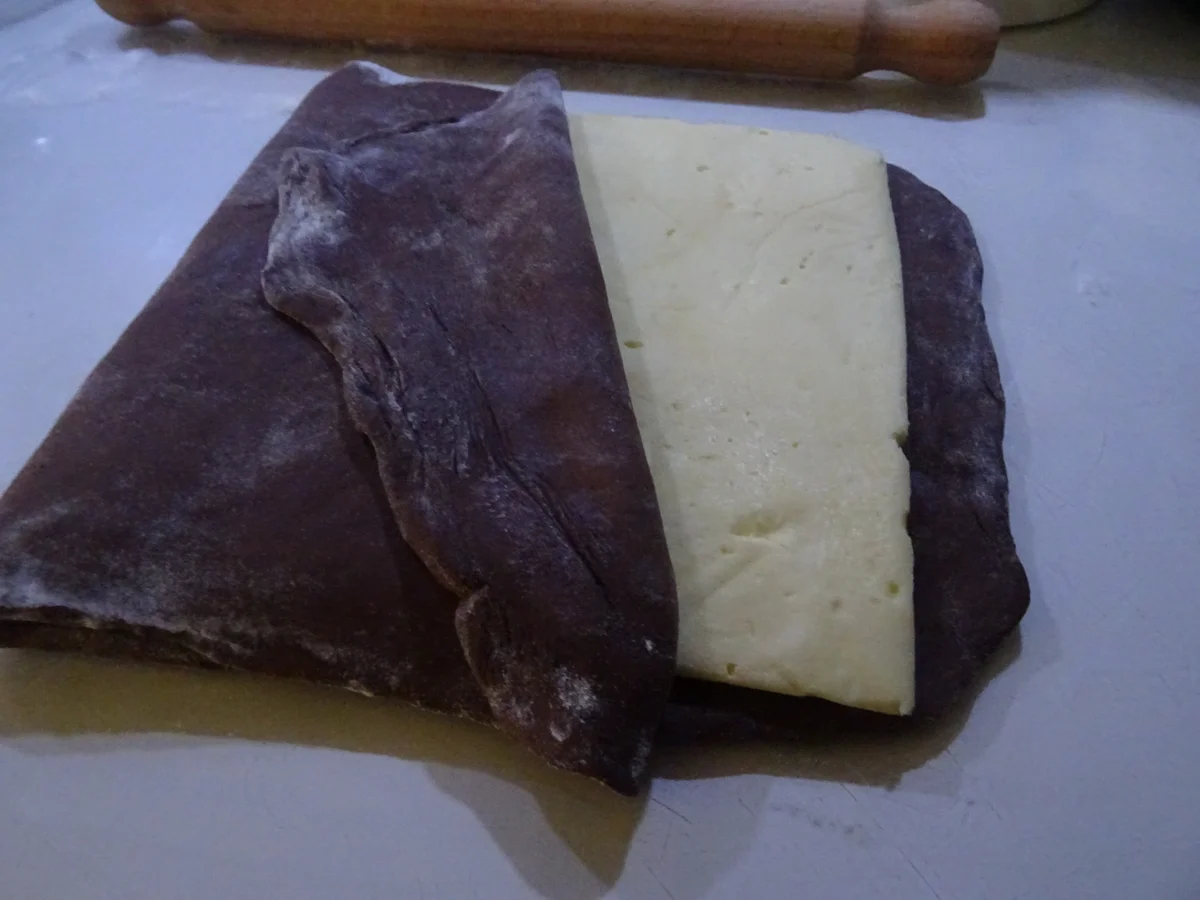 Rezept: Croissants und "Cronuts" aus Schoko-Blätterteig Bild Nr. 9695 Croissants und "Cronuts" aus Schoko-Blätterteig - Rezept - Bild Nr. 9695