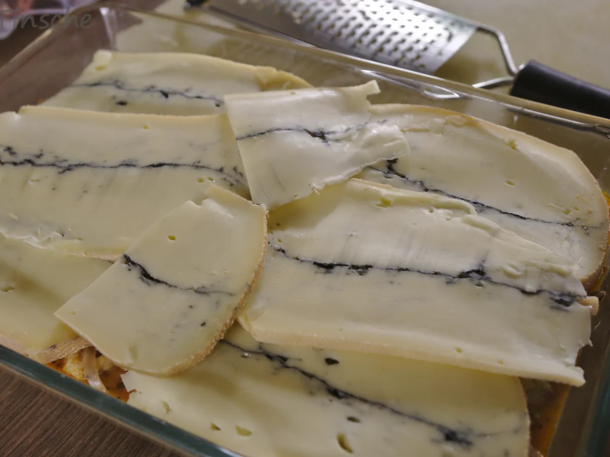 Morbier-Schalotten-Hähnchen - Rezept - Bild Nr. 9698