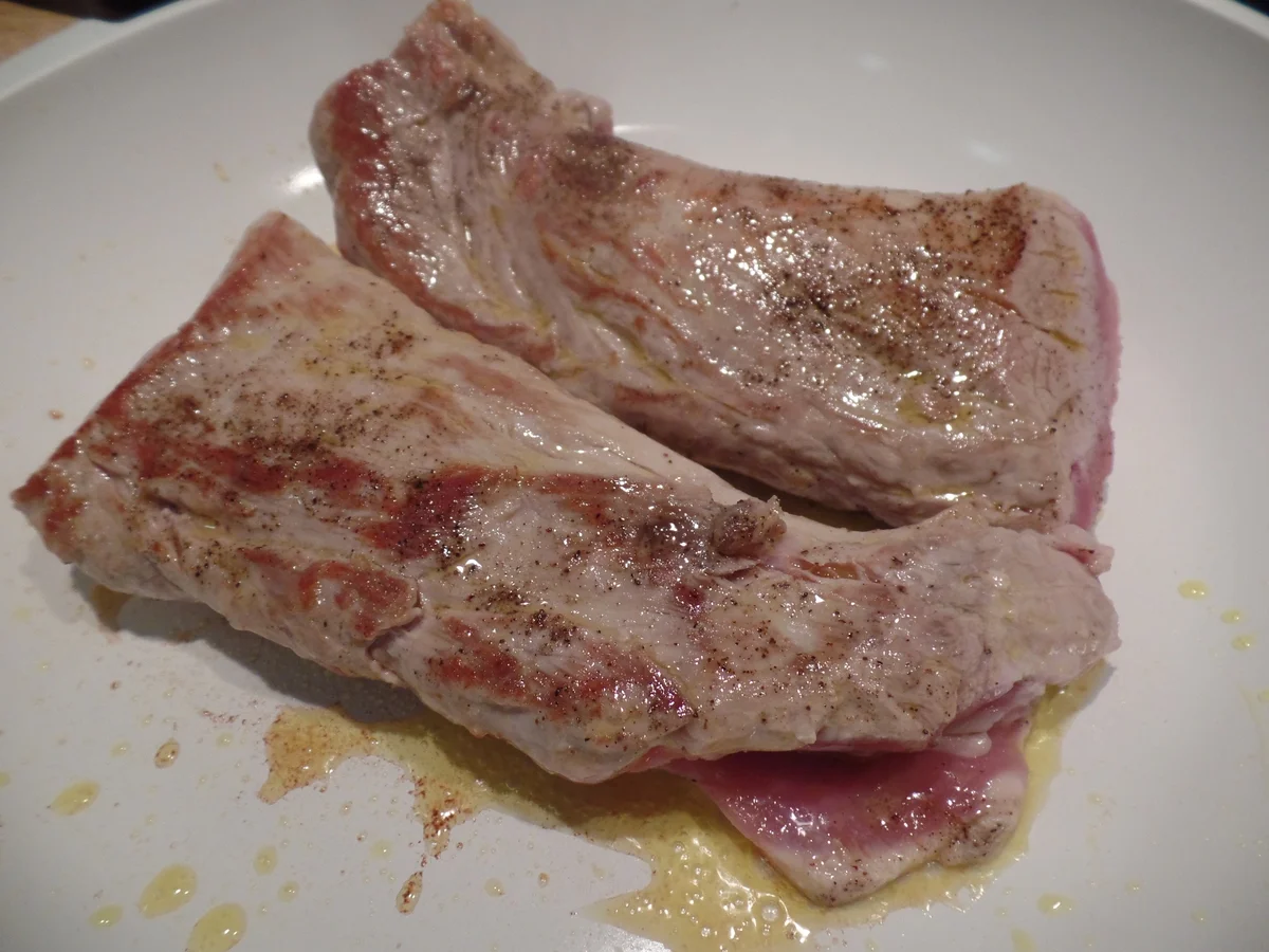 Rezept: Schweinefilet in Cognac-Sauce mit Rosenkohl und Kartoffelstampf Bild Nr. 9698 Schweinefilet in Cognac-Sauce mit Rosenkohl und Kartoffelstampf - Rezept - Bild Nr. 9698