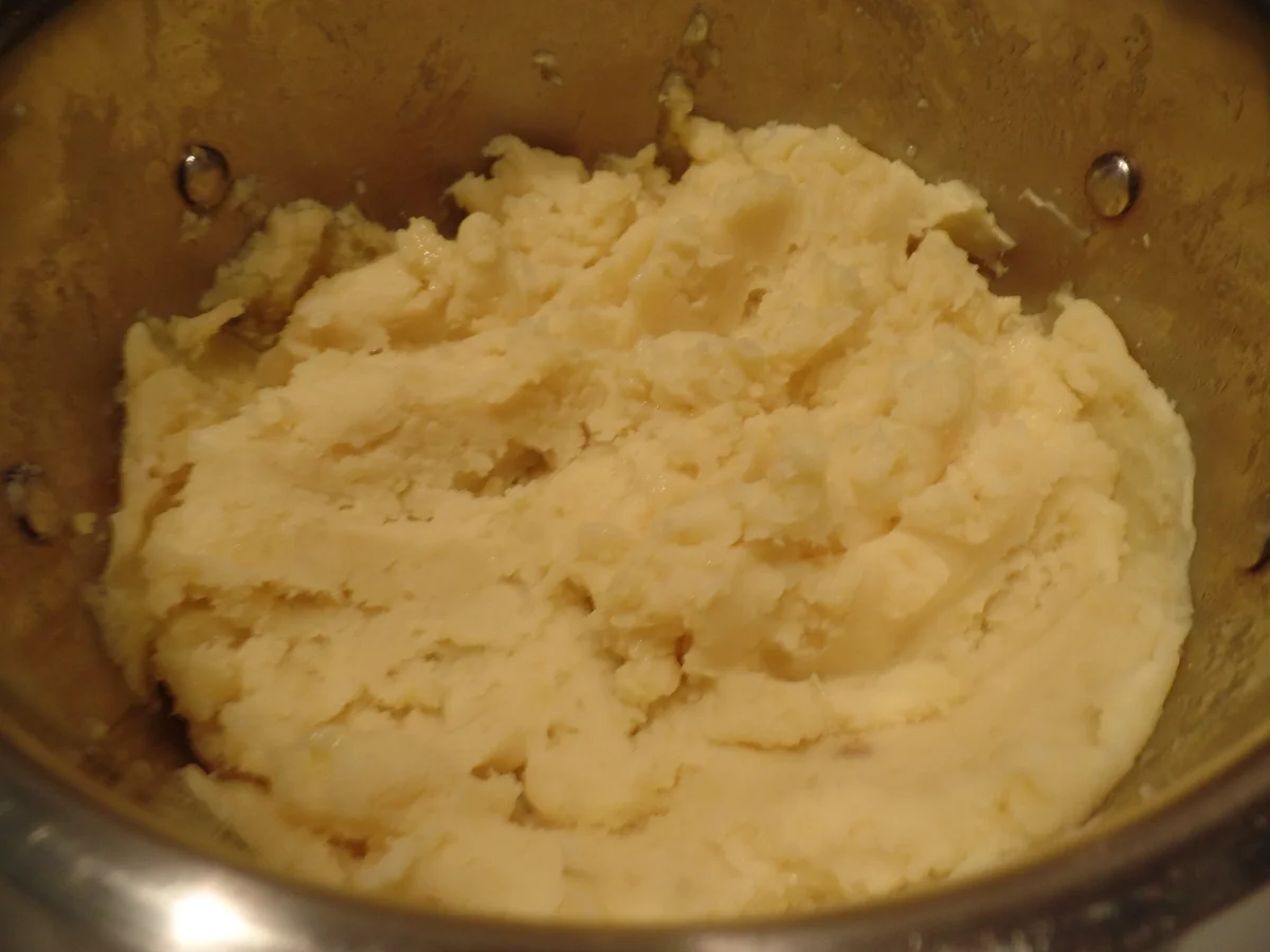 Rezept: Schweinefilet in Cognac-Sauce mit Rosenkohl und Kartoffelstampf Bild Nr. 9710 Schweinefilet in Cognac-Sauce mit Rosenkohl und Kartoffelstampf - Rezept - Bild Nr. 9710