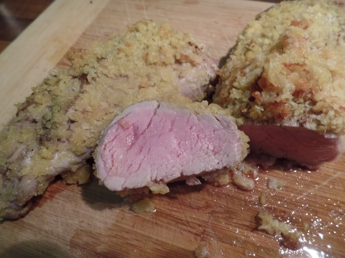 Rezept: Schweinefilet in Cognac-Sauce mit Rosenkohl und Kartoffelstampf Bild Nr. 9718 Schweinefilet in Cognac-Sauce mit Rosenkohl und Kartoffelstampf - Rezept - Bild Nr. 9718