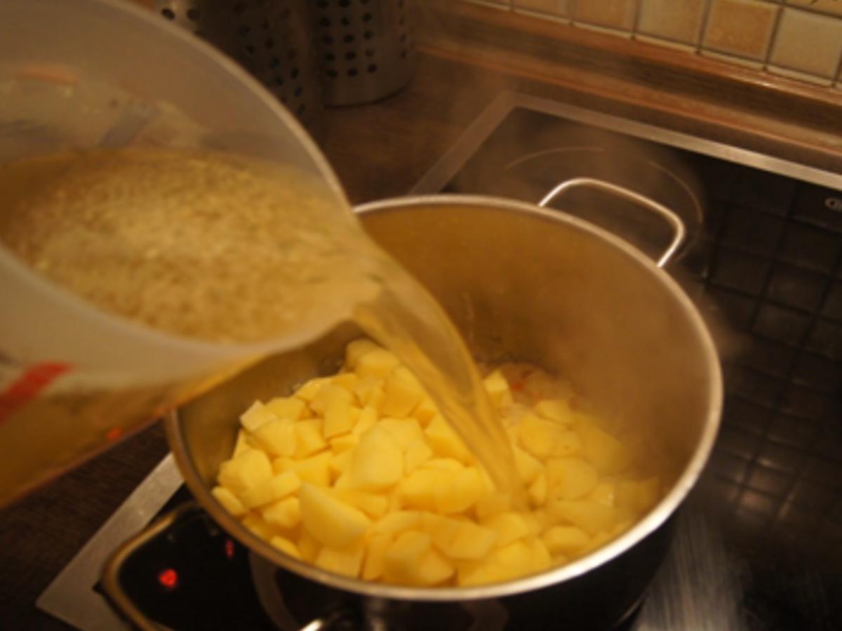 Kartoffel-Linsen-Eintopf mit Würstcheneinlage - Rezept - Bild Nr. 10