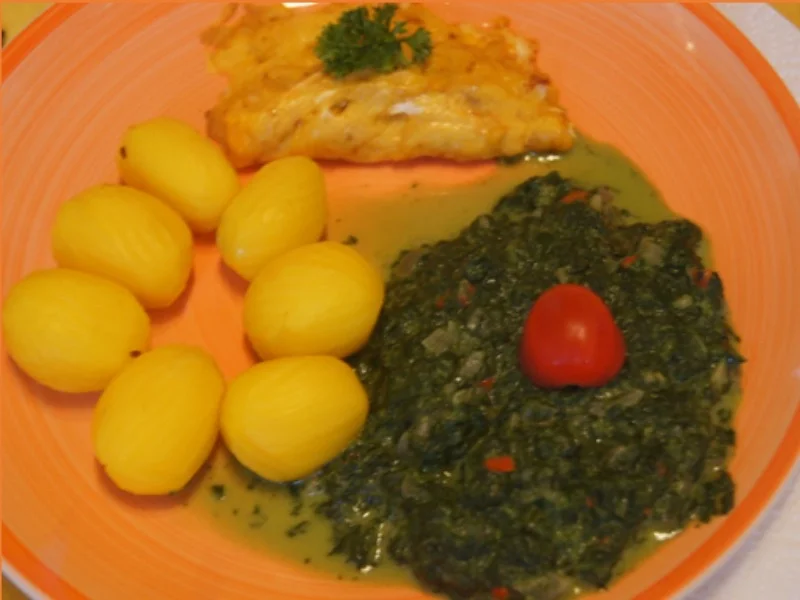 Herzhaft gewürzter Rahm-Spinat mit Rührei und Drillingen - Rezept - Bild Nr. 15