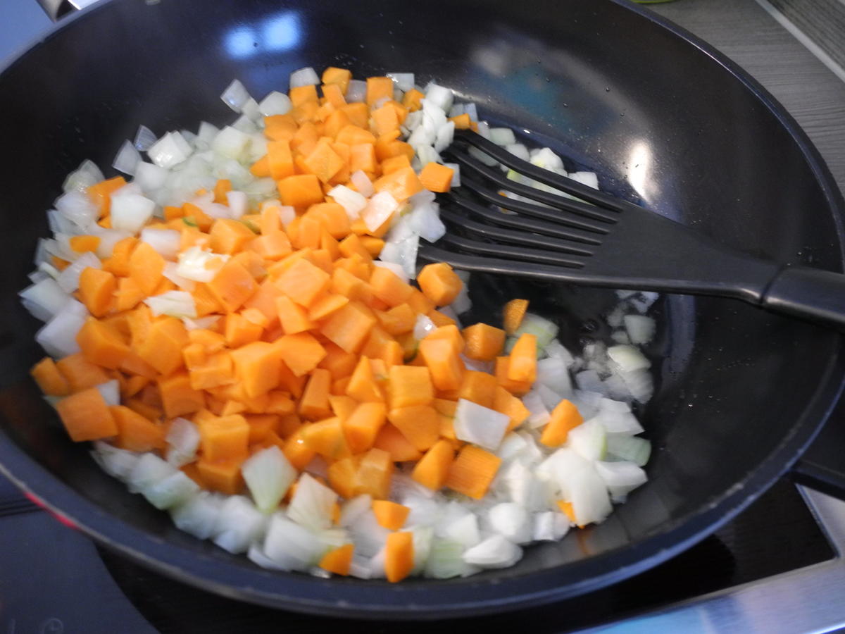 Nachgekocht - Schmorgemüse Weißkohl mit Hackfleisch - modifiziert - Rezept - Bild Nr. 9725