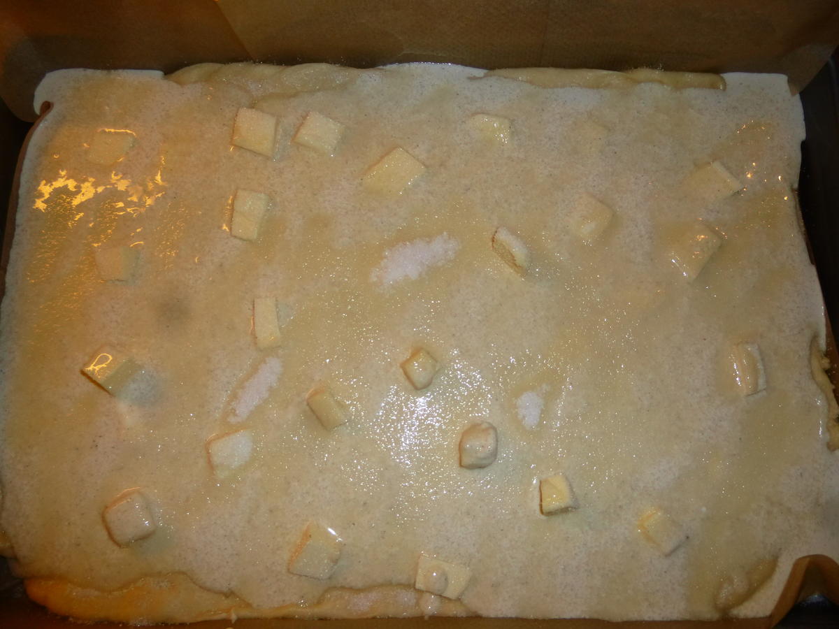 Zuckerkuchen mit Schmand und Sahne - Rezept - Bild Nr. 5
