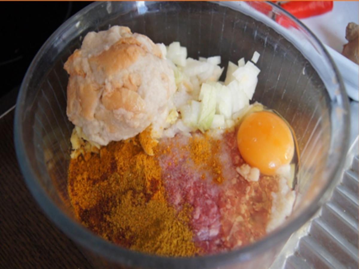 Pikant gewürzte Mettbällchen mit Gemüsemix im Wok und gelber Basmatireis - Rezept - Bild Nr. 5