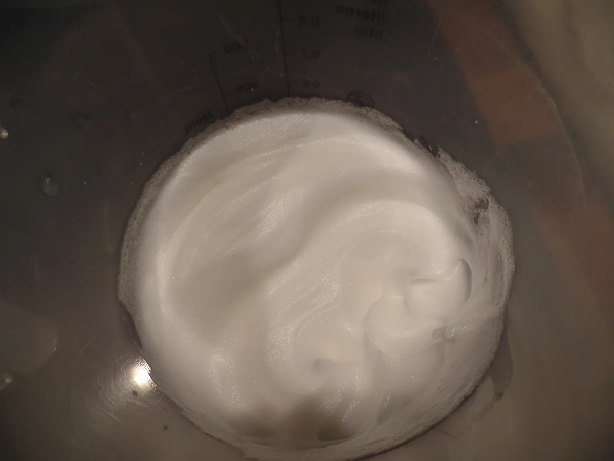 Rezept: Laugenstangenknödel mit Pilzrahmsuce Bild Nr. 9737 Laugenstangenknödel mit Pilzrahmsuce - Rezept - Bild Nr. 9737