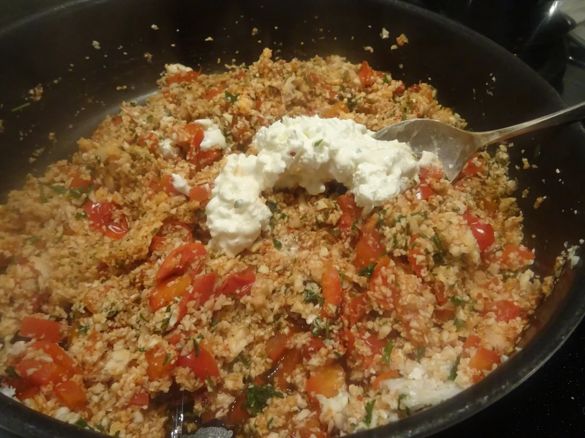 Blumenkohl-Paprika-Pfanne im "Couscous-Style",  scharf - Rezept - Bild Nr. 9751