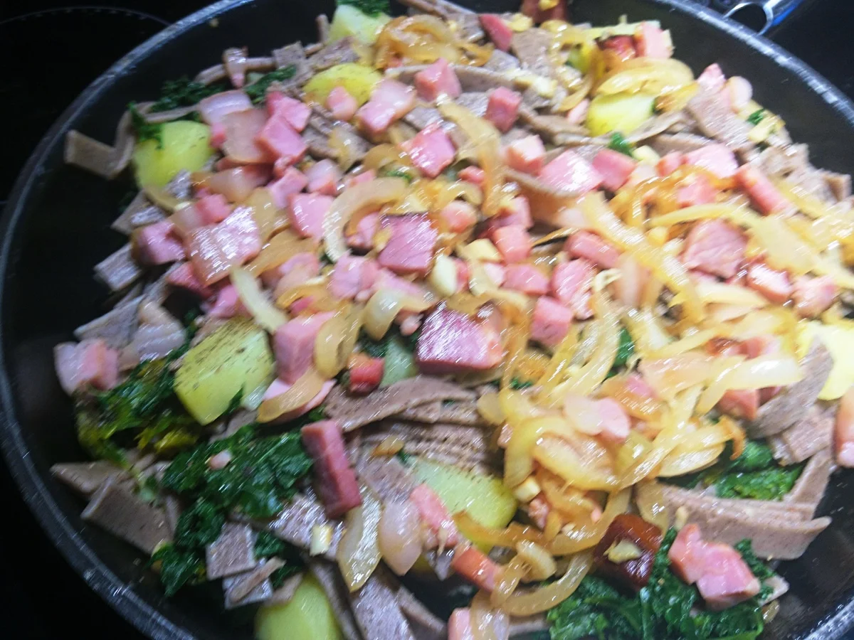 Rezept: Pizzocheri mit Grünkohl Bild Nr. 10 Pizzocheri mit Grünkohl - Rezept - Bild Nr. 10