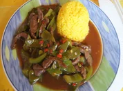 Steakhüfte mit Paprika-Zuckerschoten-Gemüse im Wok und gelber Basmatireis - Rezept - Bild Nr. 2