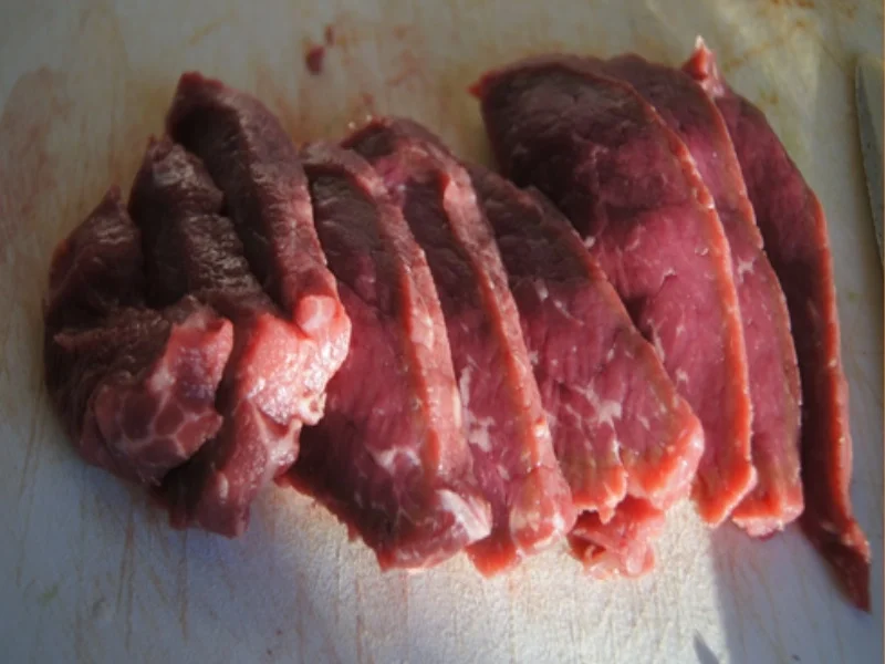 Steakhüfte mit Paprika-Zuckerschoten-Gemüse im Wok und gelber Basmatireis - Rezept - Bild Nr. 4