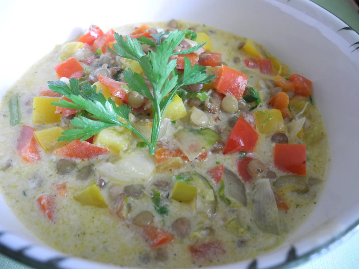 Bunte Suppe mit gekeimten Linsen - kochbar Challenge 1.0 (Januar 2020) - Rezept - Bild Nr. 9781