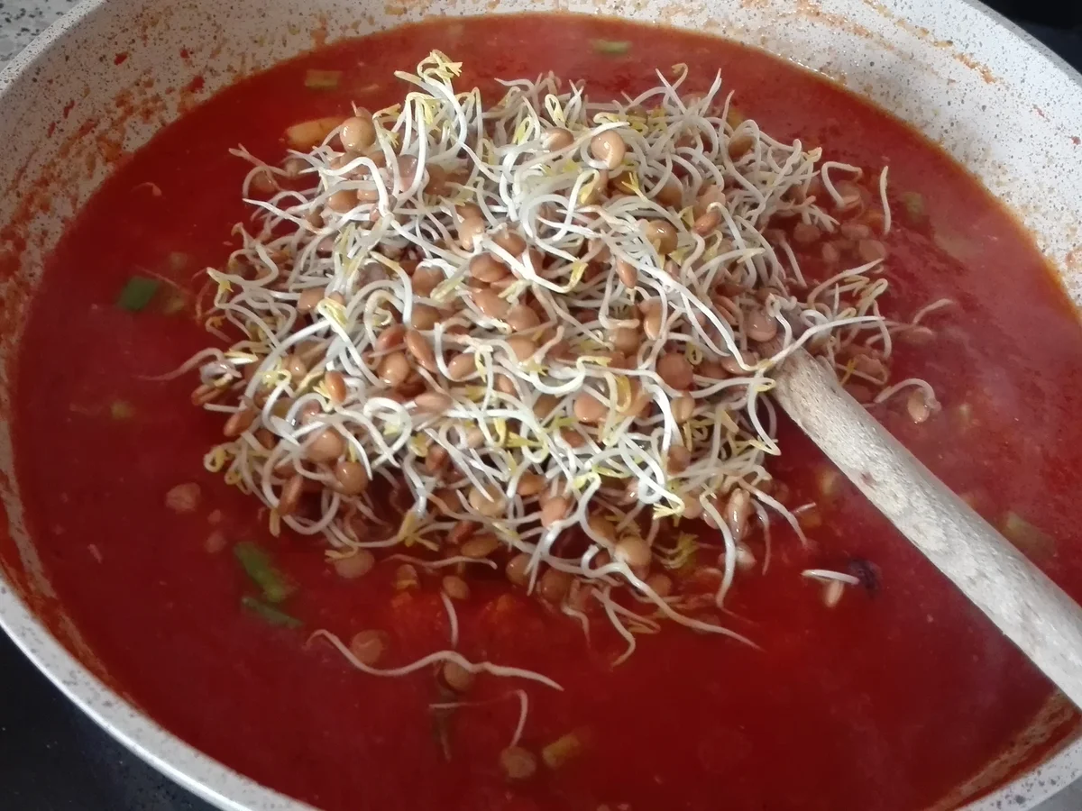 Rezept: Tomatensuppe mit gekeimten Linsen - kochbar Challenge 1.0 (Januar 2020) Bild Nr. 9790 Tomatensuppe mit gekeimten Linsen - kochbar Challenge 1.0 (Januar 2020) - Rezept - Bild Nr. 9790