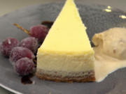 Cheesecake an Erdnuss-Karamell-Eis - Rezept - Bild Nr. 2