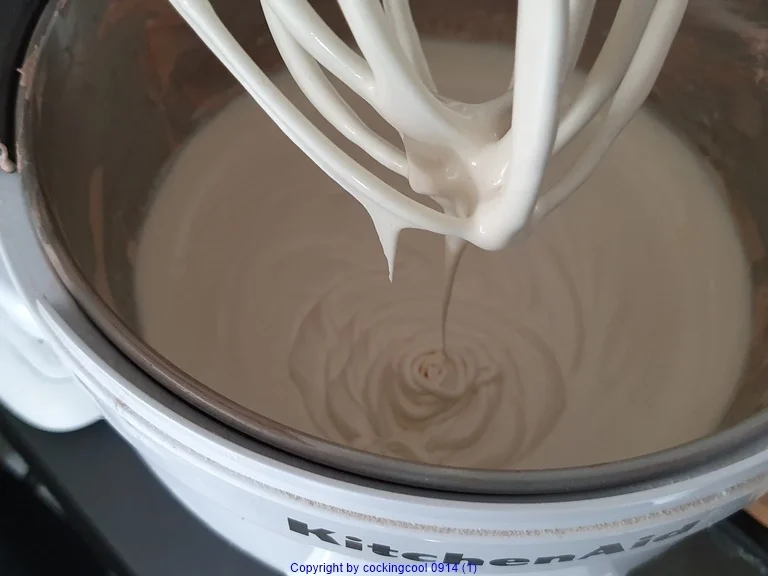 Schokoladen - Karamel - Torte - Rezept - Bild Nr. 4